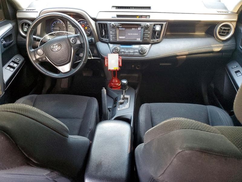 2018 TOYOTA RAV4 ADVENTURE 8