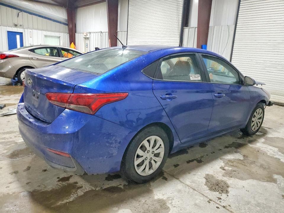 2020 HYUNDAI ACCENT SE 3