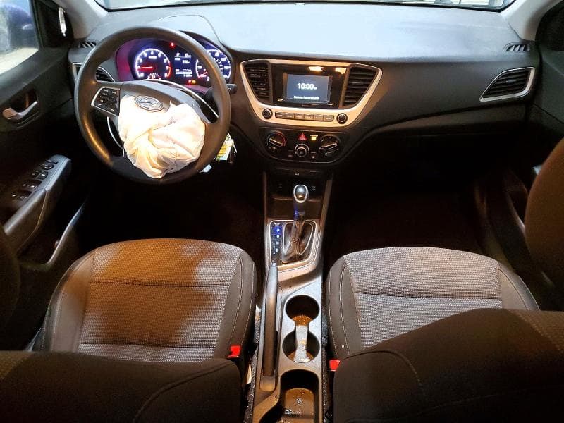 2020 HYUNDAI ACCENT SE 8