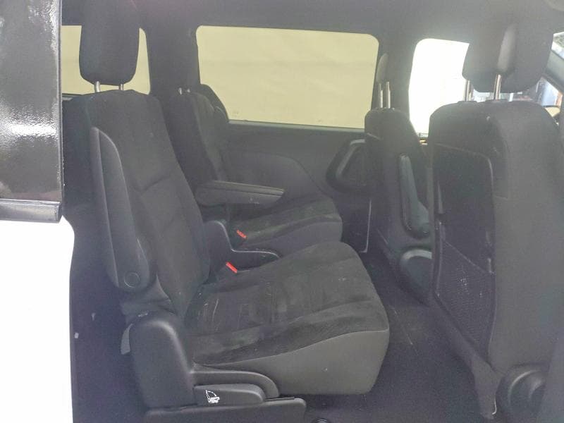 2019 DODGE GRAND CARAVAN SE 11
