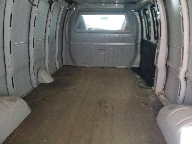 2023 GMC SAVANA G2500 DELIVERY VAN 10