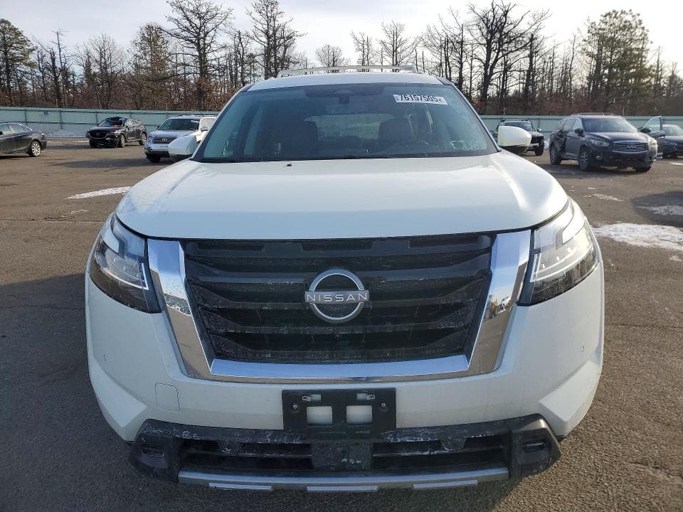 2023 NISSAN PATHFINDER SL 5