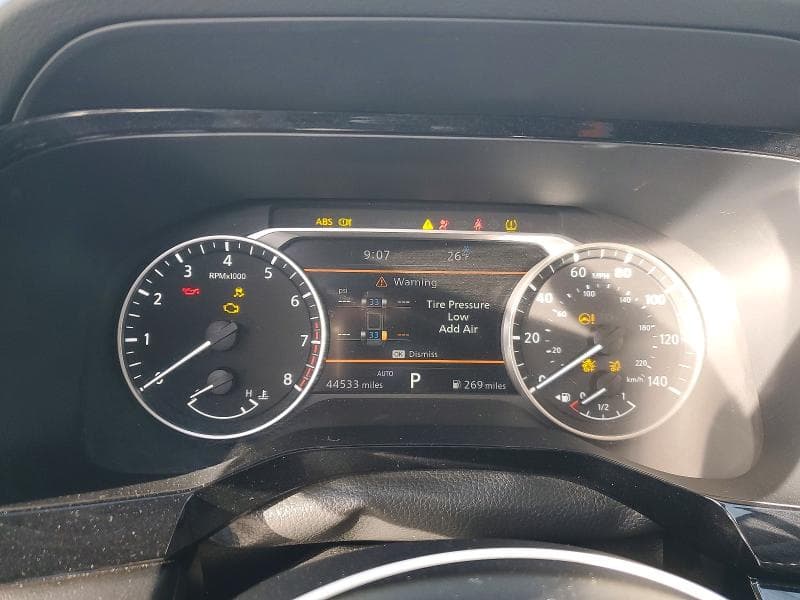 2023 NISSAN PATHFINDER SL 9