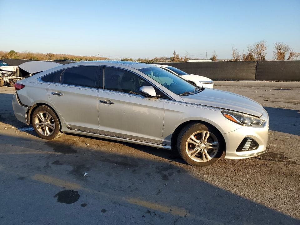2018 HYUNDAI SONATA SPORT 4