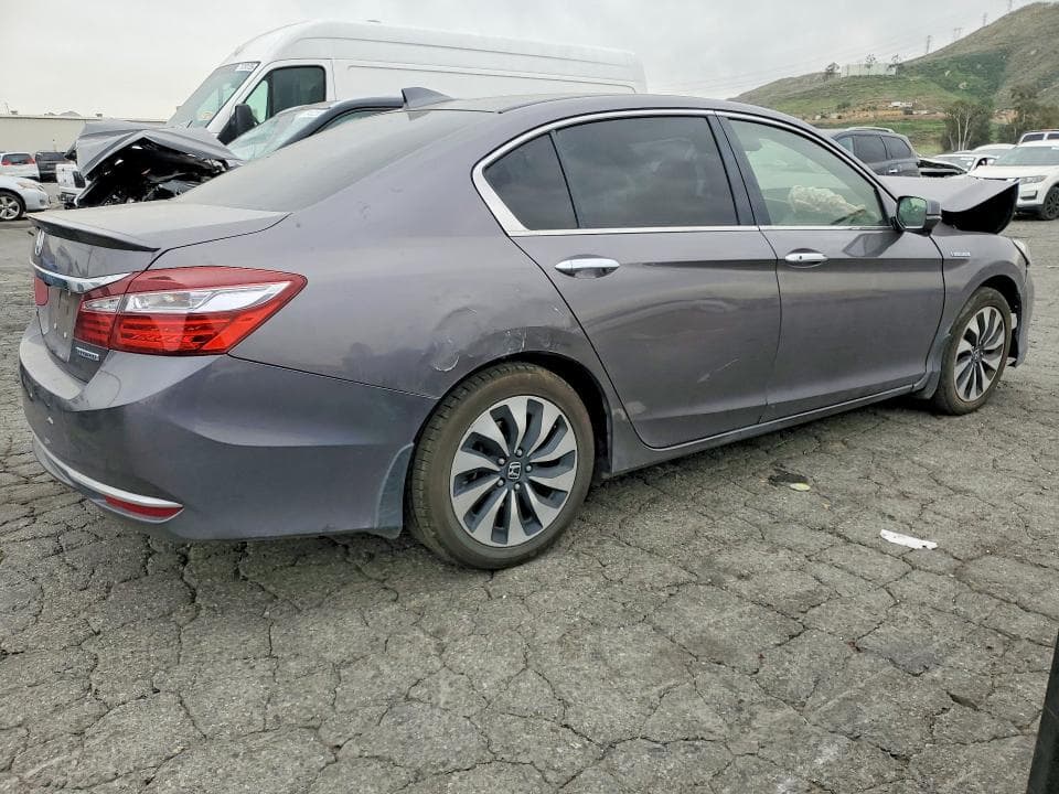 2017 HONDA ACCORD HYBRID 3