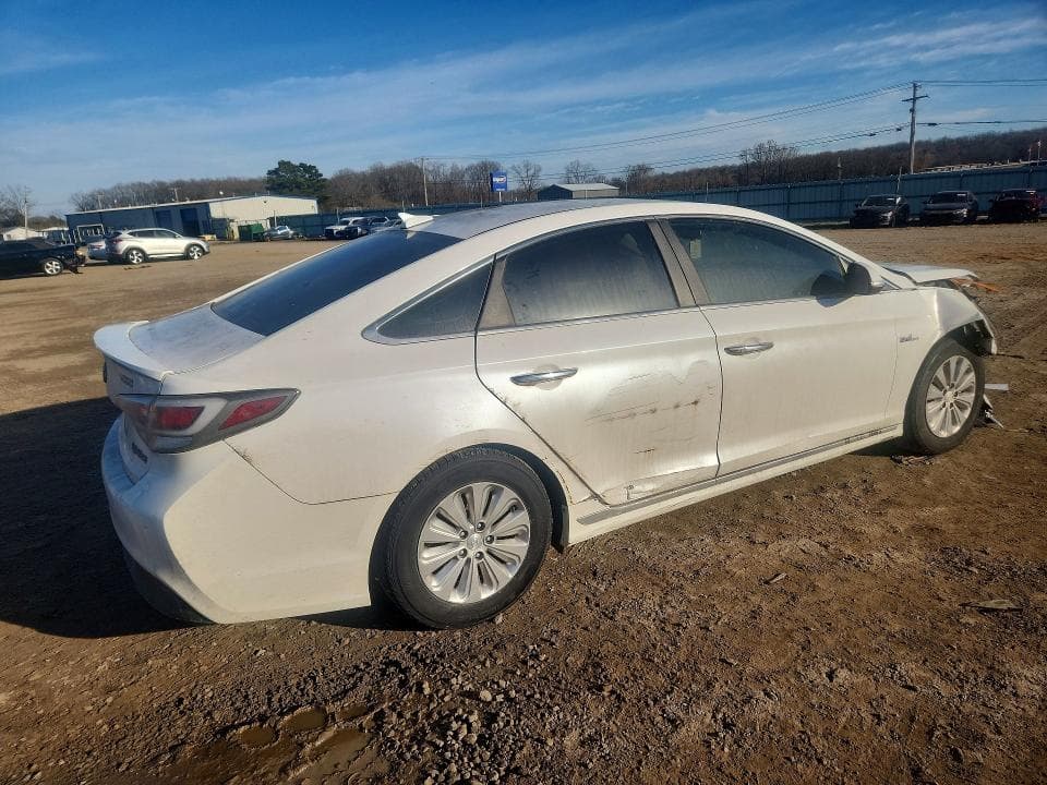 2017 HYUNDAI SONATA HYBRID HYBRID 3