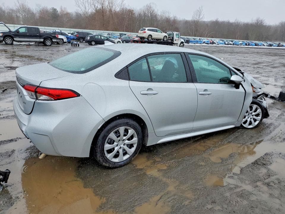 2024 TOYOTA COROLLA LE LE 3