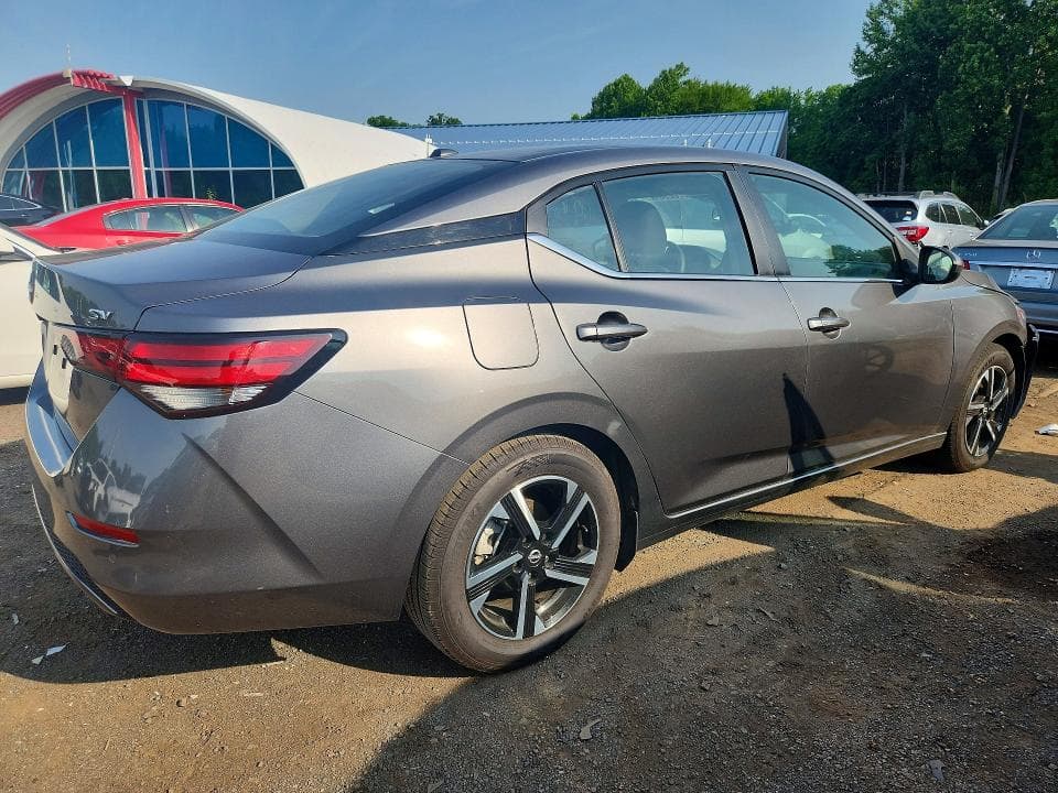 2024 NISSAN SENTRA SV SV 3