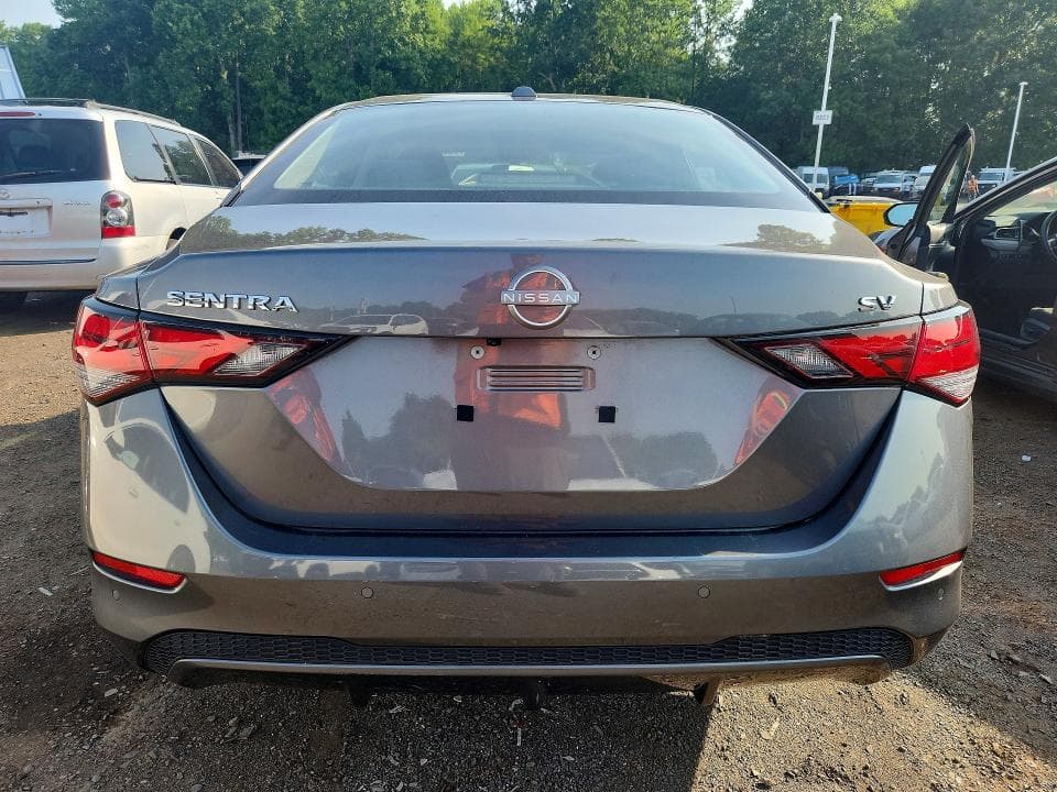 2024 NISSAN SENTRA SV SV 6