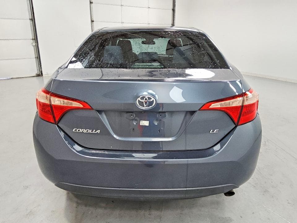 2017 TOYOTA COROLLA LE 6