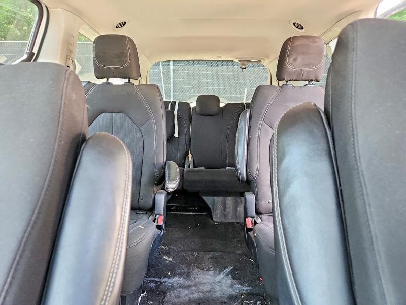 2022 CHRYSLER VOYAGER LX 10