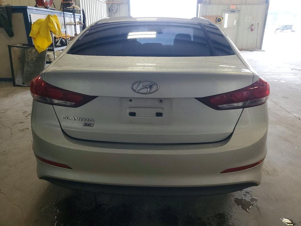 2018 HYUNDAI ELANTRA SE 6
