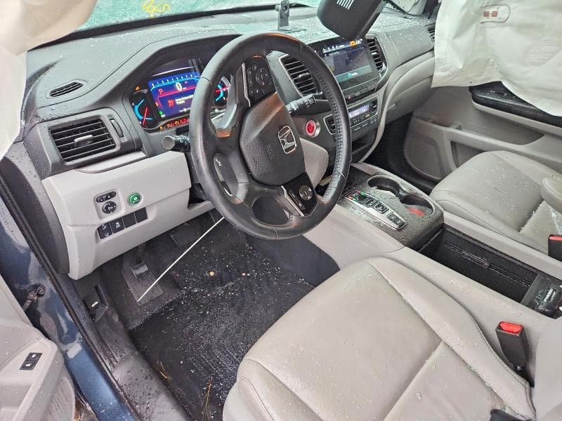 2022 HONDA PILOT SE 8