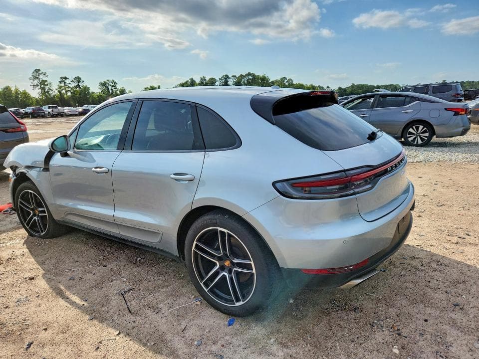 2020 PORSCHE MACAN 2