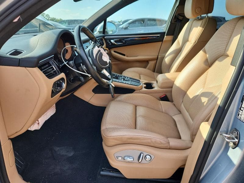 2020 PORSCHE MACAN 7