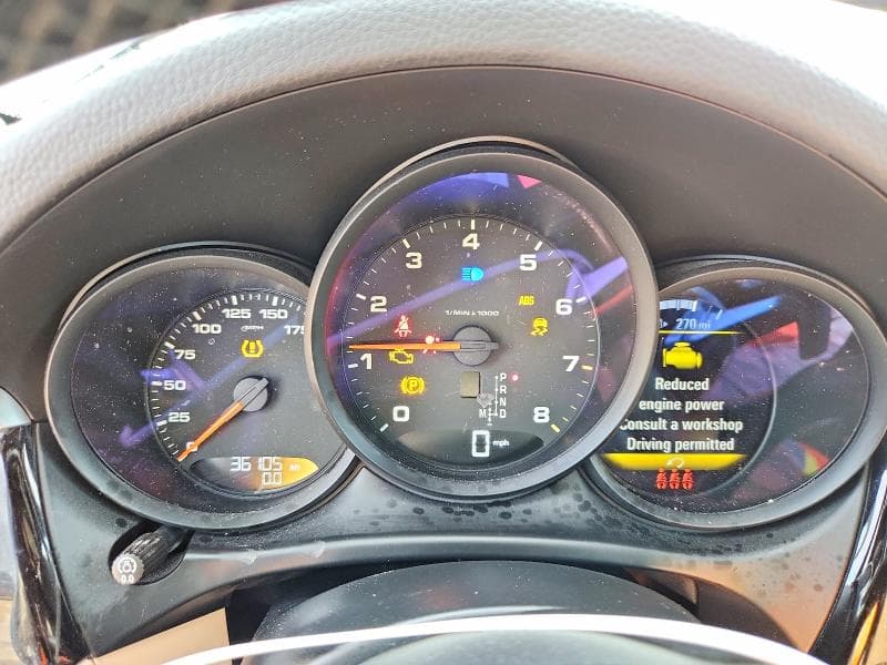 2020 PORSCHE MACAN 9