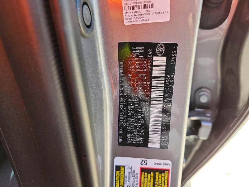 2025 TOYOTA CAMRY SE 12