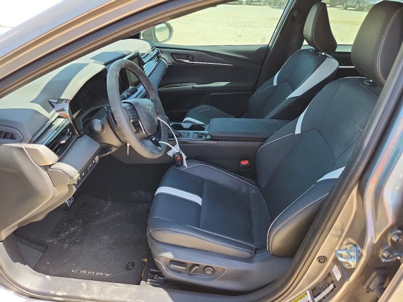 2025 TOYOTA CAMRY SE 7
