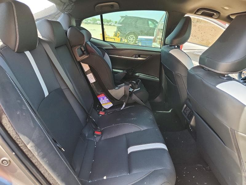 2025 TOYOTA CAMRY SE 10