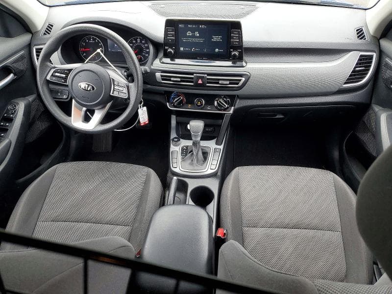 2021 KIA SELTOS LX 8