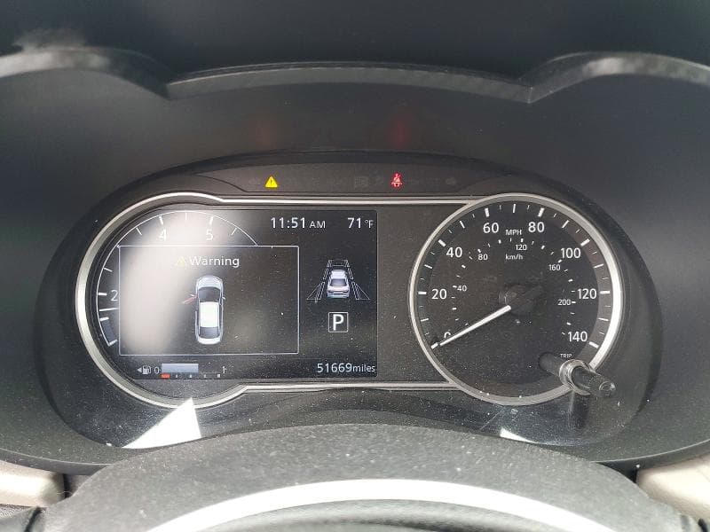 2021 NISSAN VERSA SV 9