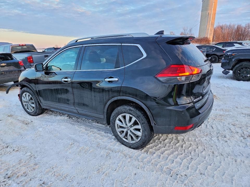 2017 NISSAN ROGUE S 2