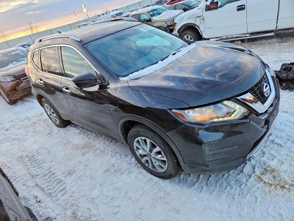 2017 NISSAN ROGUE S 4