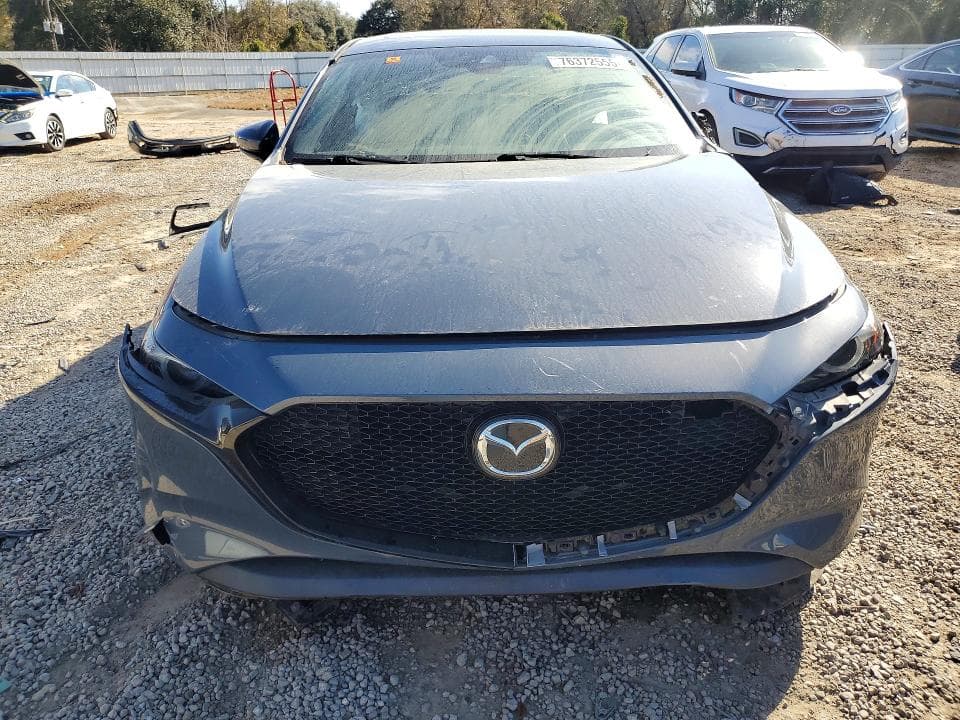 2019 MAZDA 3 PREMIUM 5