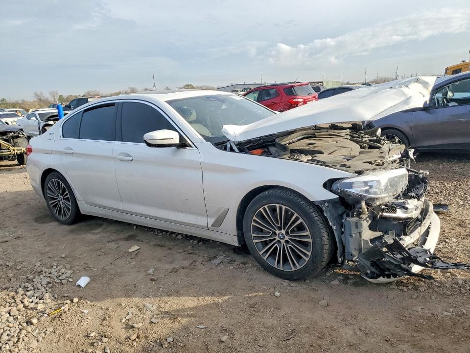 2019 BMW 530E 5