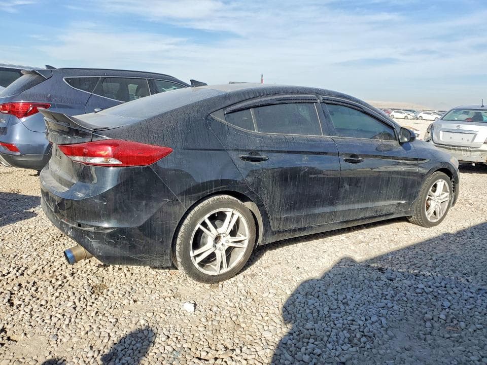 2017 HYUNDAI ELANTRA SE 3