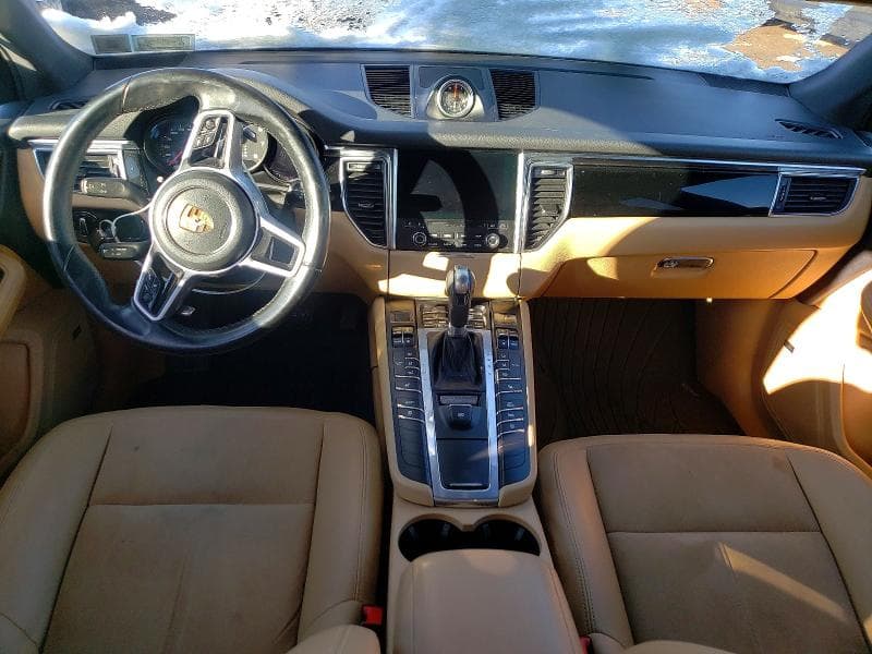 2018 PORSCHE MACAN 8