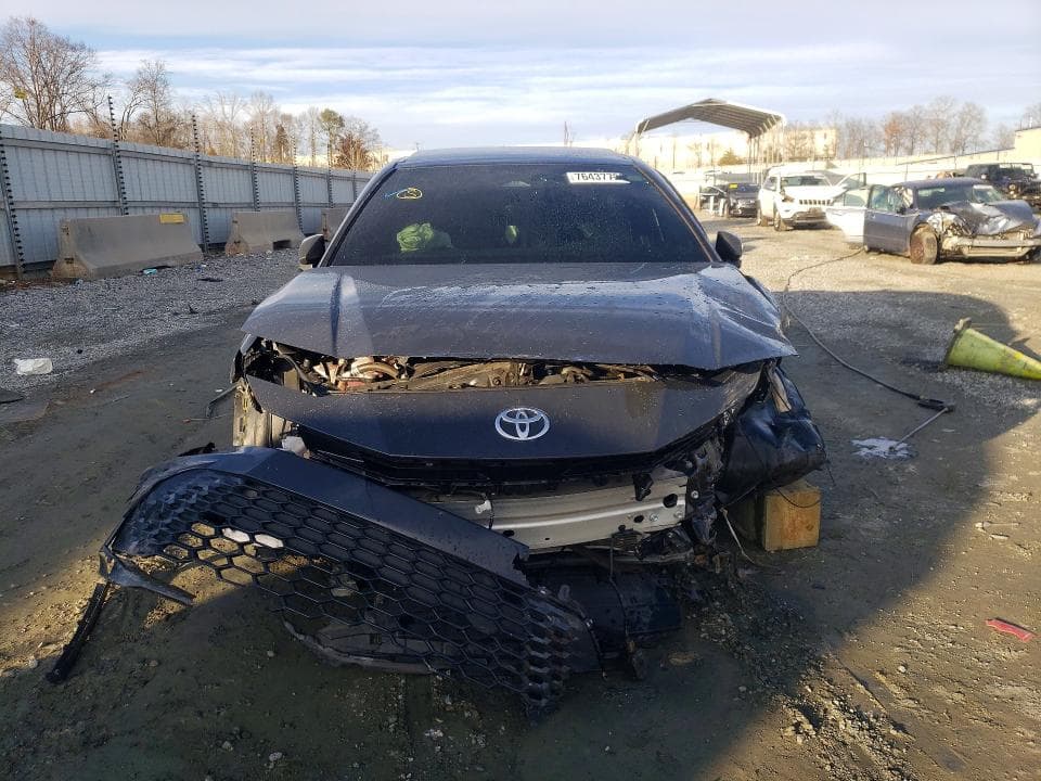 2025 TOYOTA CAMRY XSE 5