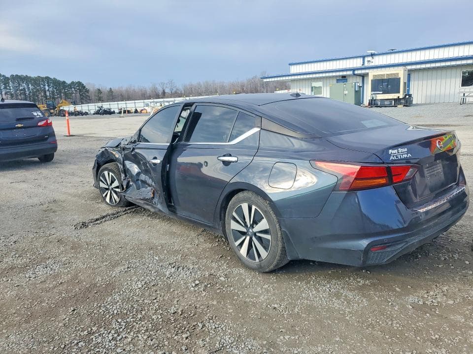 2022 NISSAN ALTIMA SV SV 2