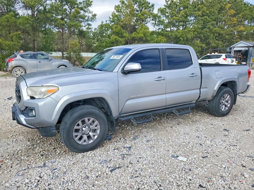 2017 TOYOTA TACOMA SR5 V6 - 1