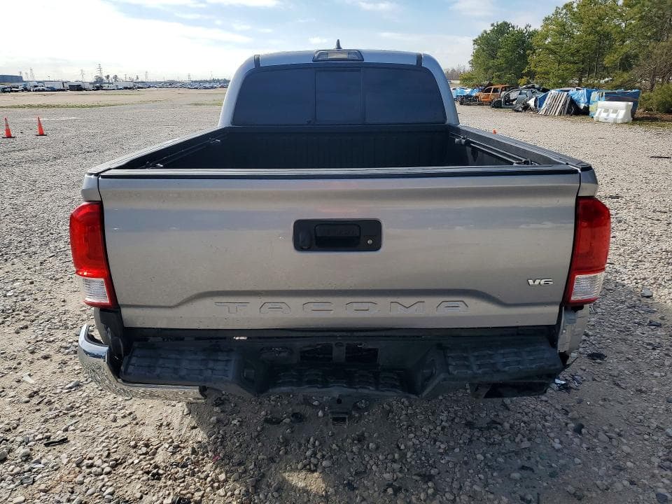 2017 TOYOTA TACOMA SR5 V6 6