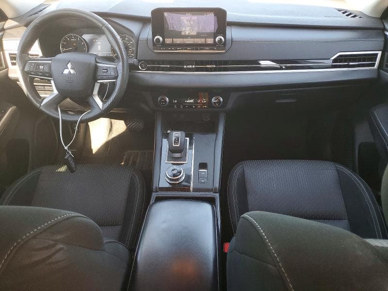 2022 MITSUBISHI OUTLANDER ES ES 9