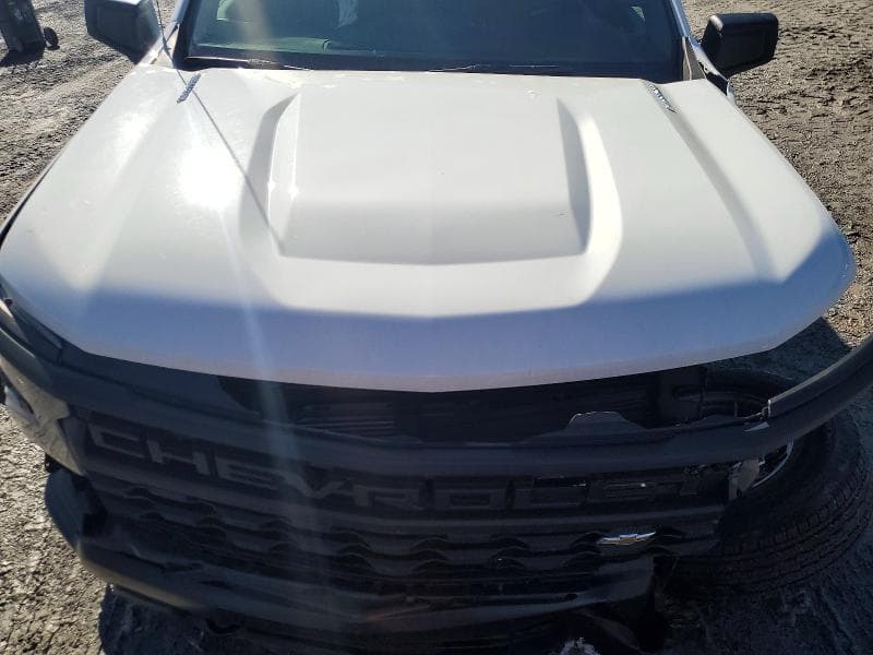 2026 CHEVROLET SILVERADO C1500 11