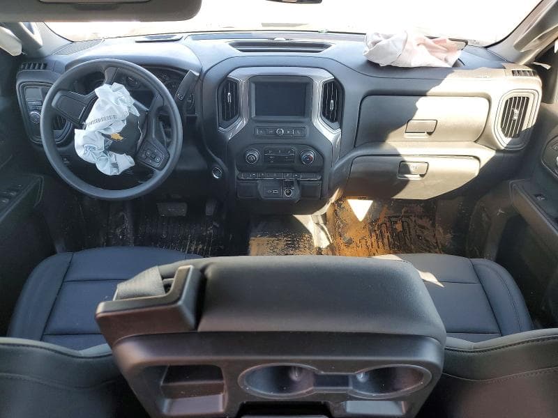 2026 CHEVROLET SILVERADO C1500 8