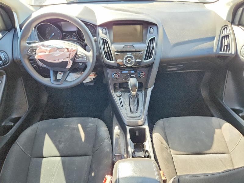 2017 FORD FOCUS SEL 8