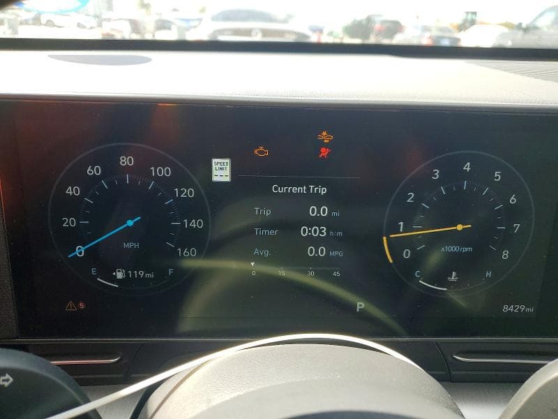 2024 HYUNDAI KONA LIMITED 9