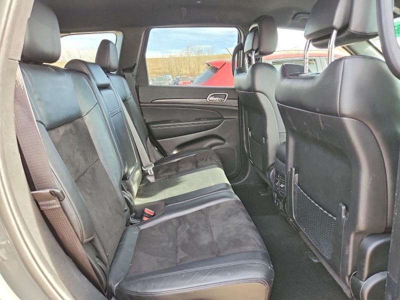 2021 JEEP GRAND CHEROKEE LAREDO 11