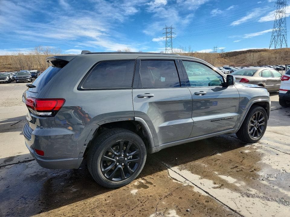 2021 JEEP GRAND CHEROKEE LAREDO 3