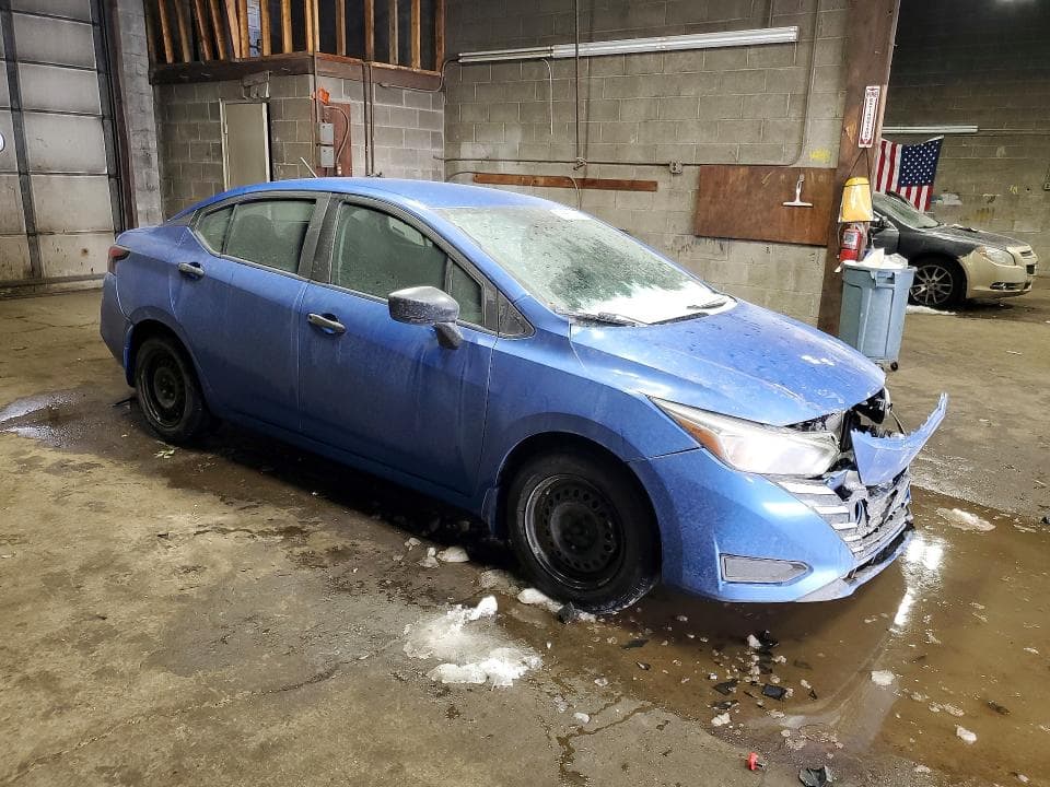2023 NISSAN VERSA S 4