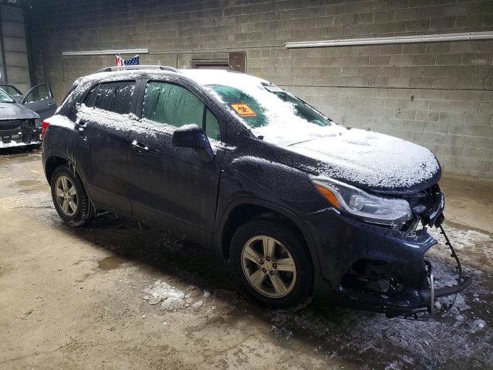 2022 CHEVROLET TRAX 1LT 4