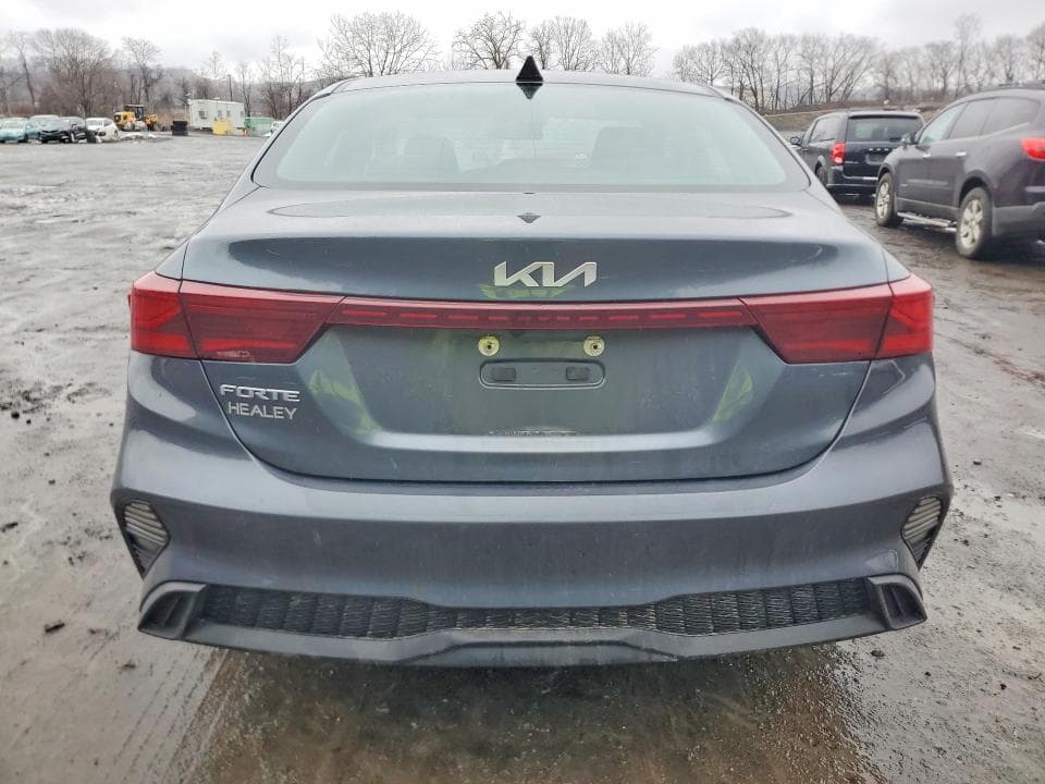 2023 KIA FORTE LXS 6