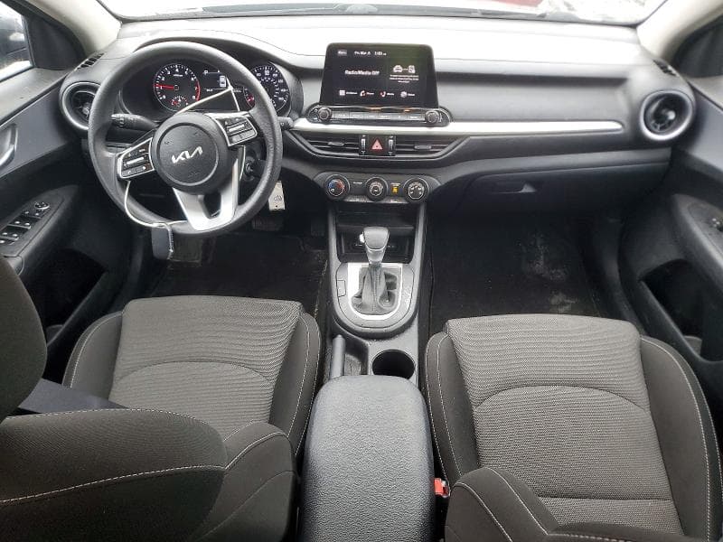 2023 KIA FORTE LXS 8