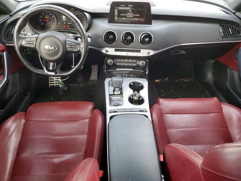 2018 KIA STINGER GT2 8