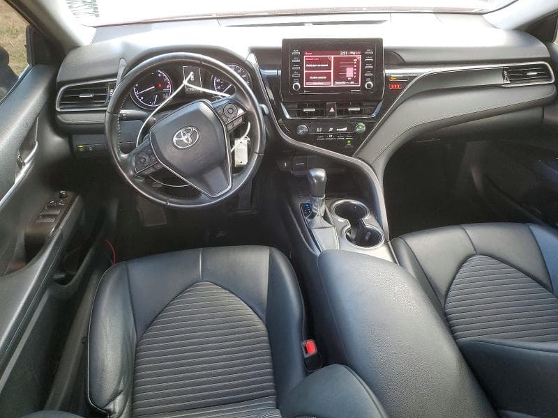 2021 TOYOTA CAMRY SE SE 8