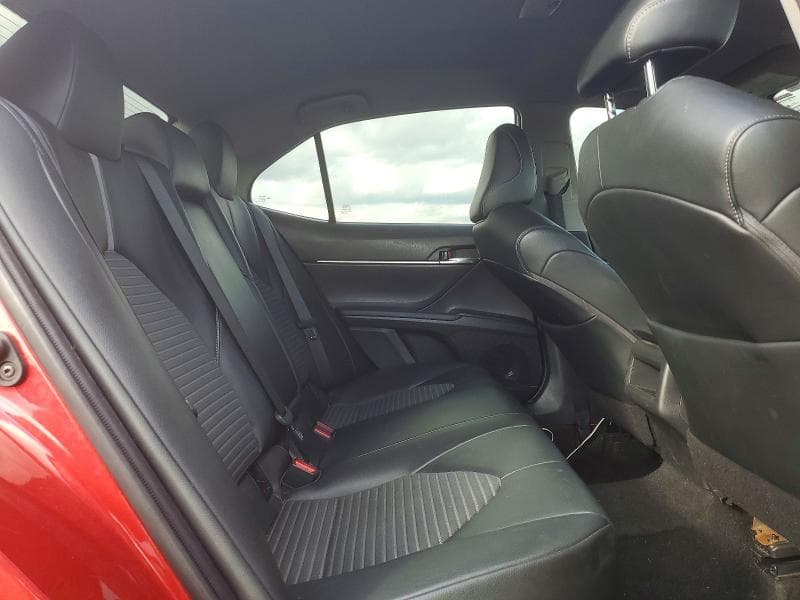 2021 TOYOTA CAMRY SE SE 10