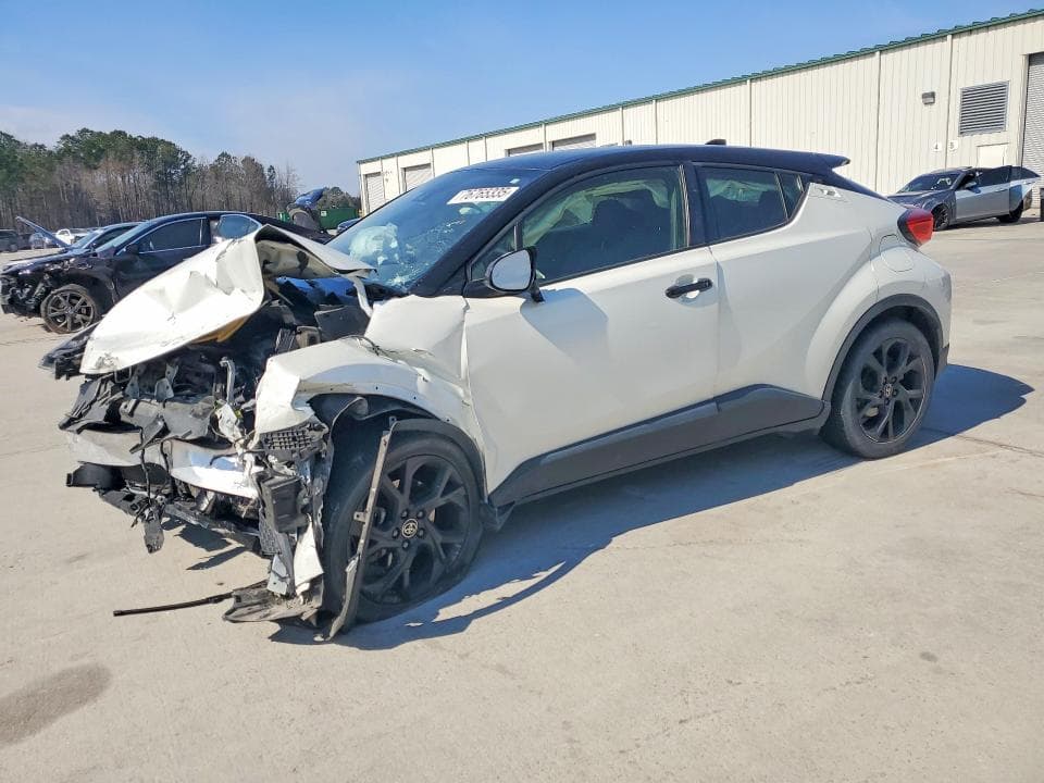 2021 TOYOTA C-HR - 1